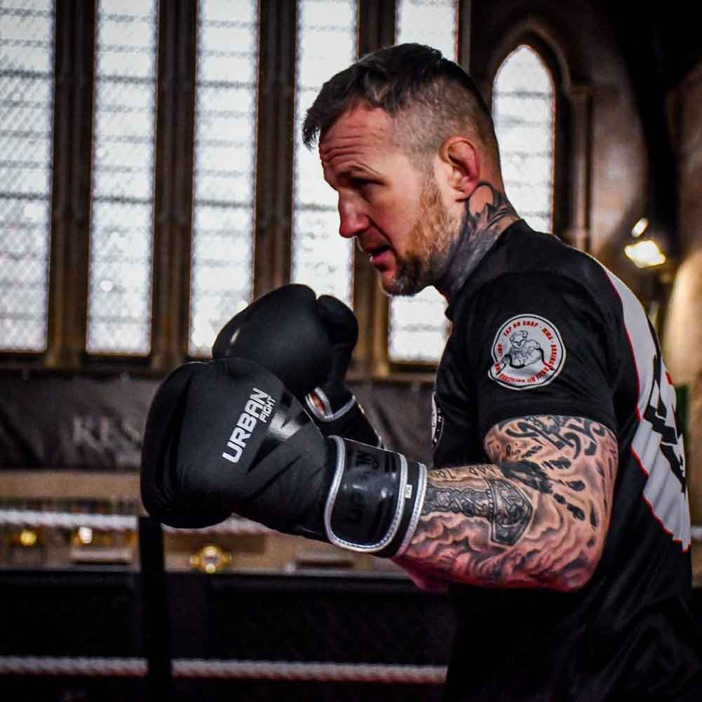 Urban Fight Sparring Rękawice bokserskie skórzane UFC00408BV